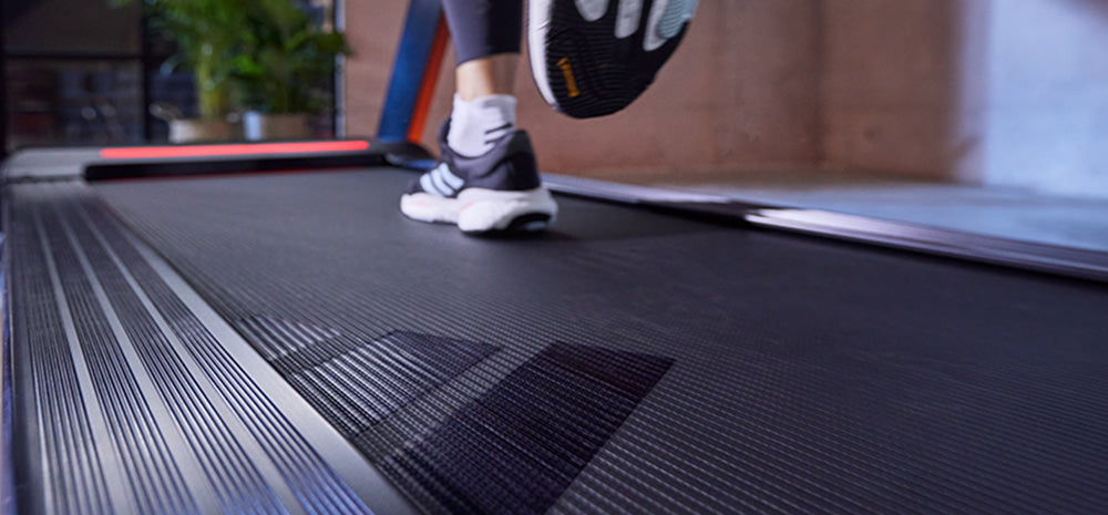 Self-Lubricating Running Belt