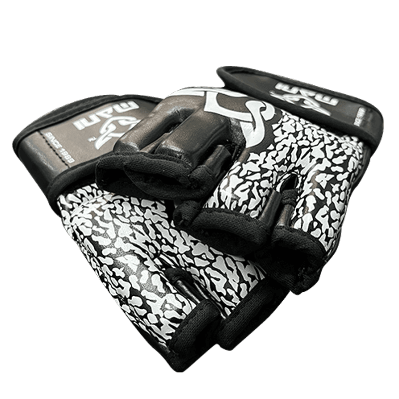 BLACK & WHITE KIDS MMA BOXING BAG GLOVES