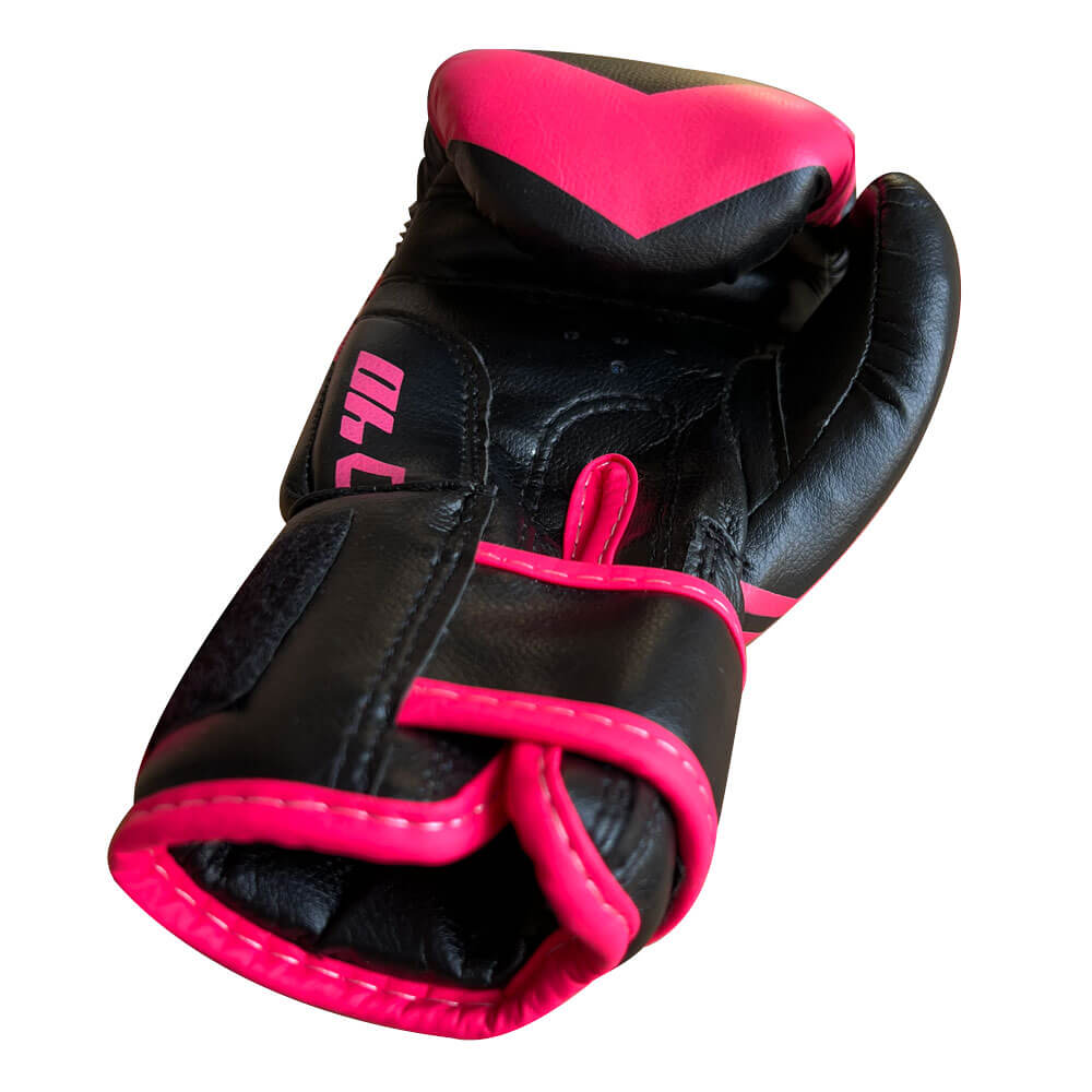 KIDS BOXING GEAR/GLOVES - Pink & Black