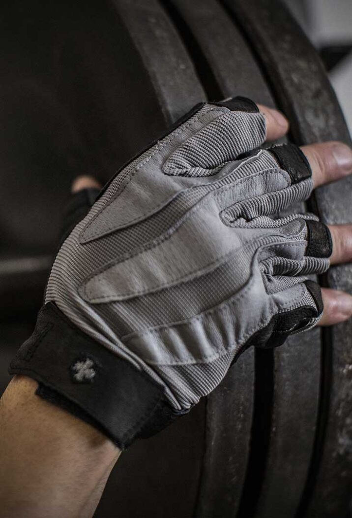Harbinger Men's Bioform Gloves with Wrist Wraps